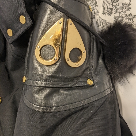 Moose Knuckles Gold Series Coat - Picture 6 of 9